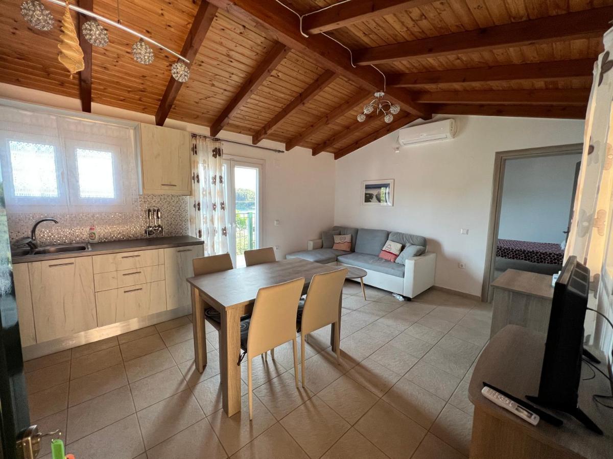 Votsalo Pool Apts Apartament