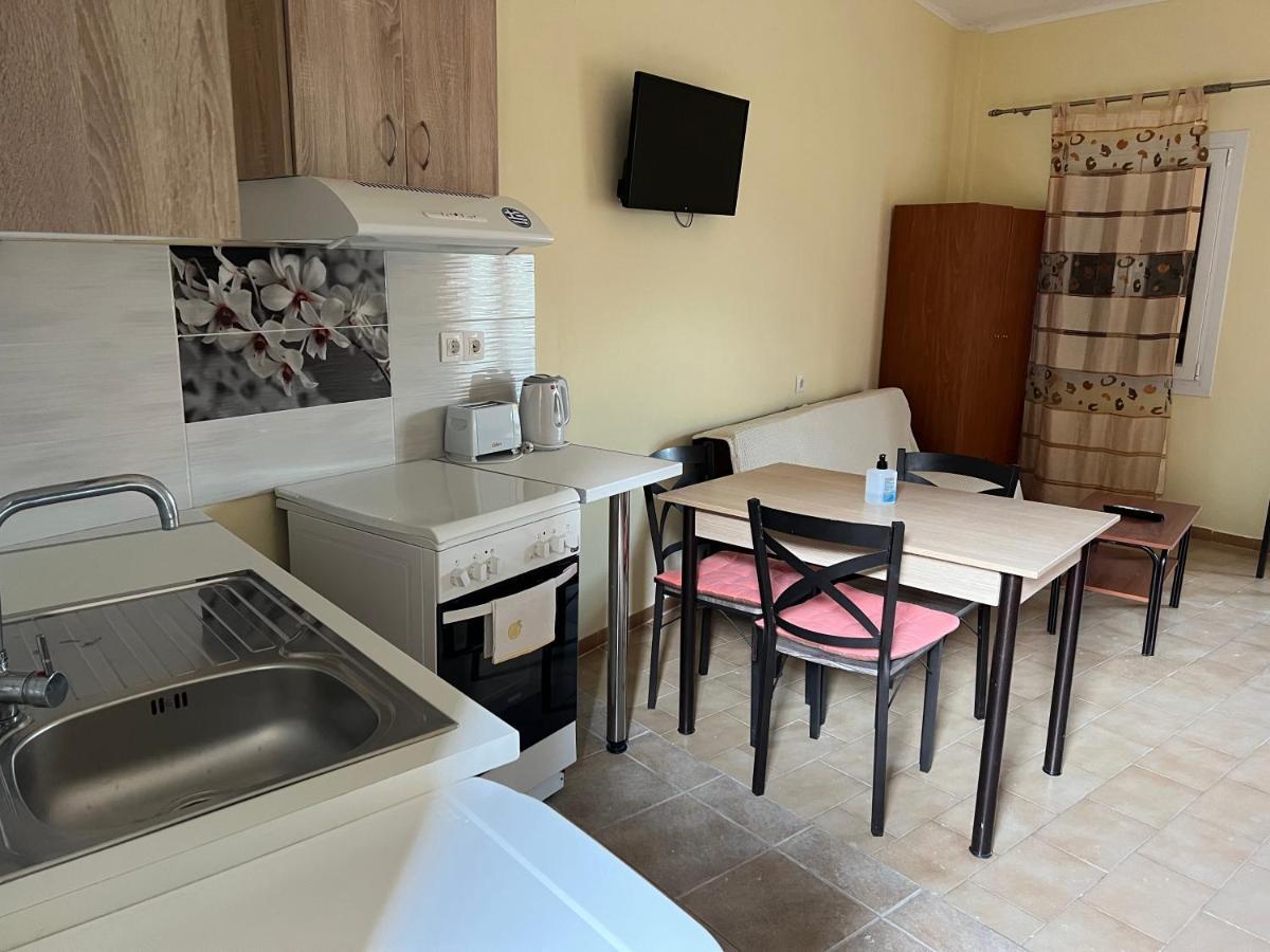 Votsalo Pool Apts Kalami (Corfu)