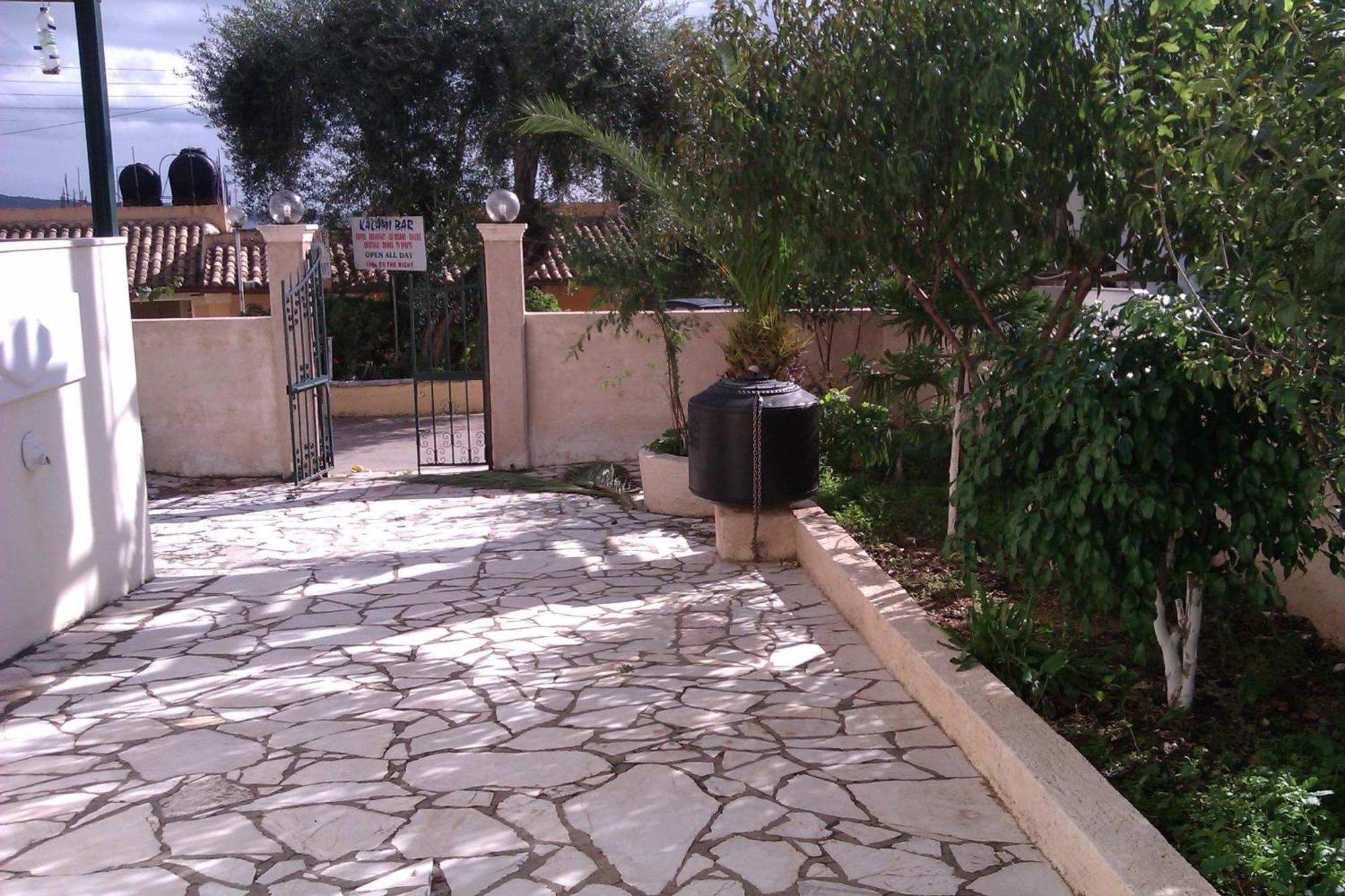 Votsalo Pool Apts Apartament *